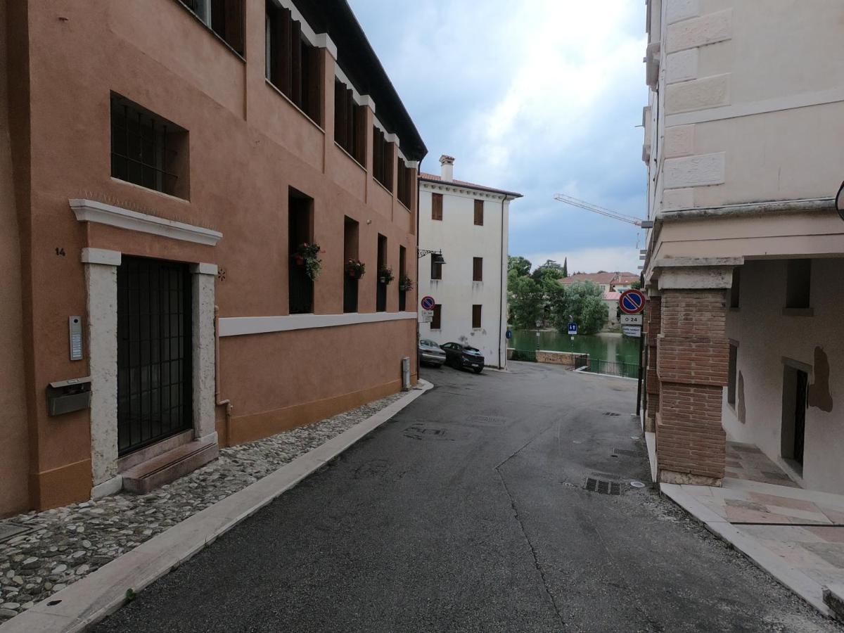 Al Vecchio Porto Apartment Bassano del Grappa Exterior foto